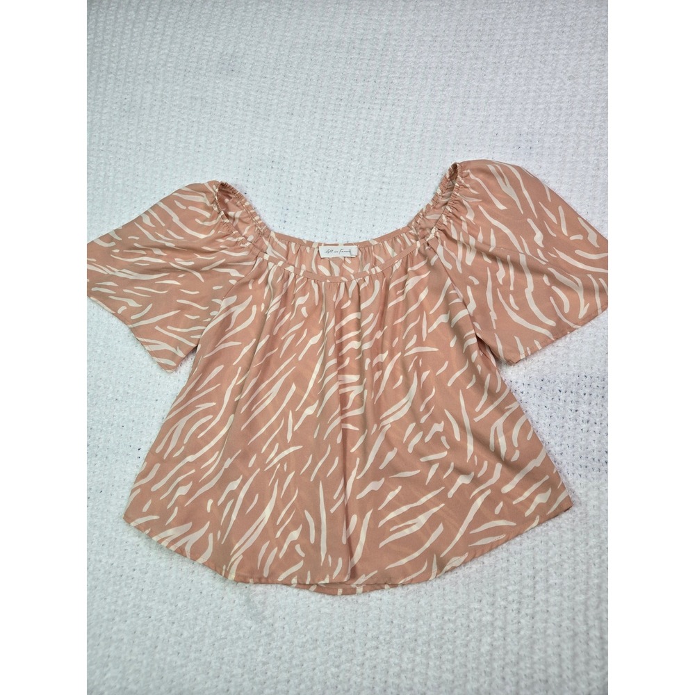 All in‎ Favor Peach Zebra Print Off Shoulder Flutter Sleeve Blouse Top S